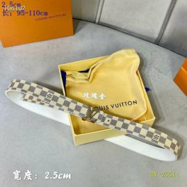 Picture of LV Belts _SKULVBelt25mmX95-110cm8L065537